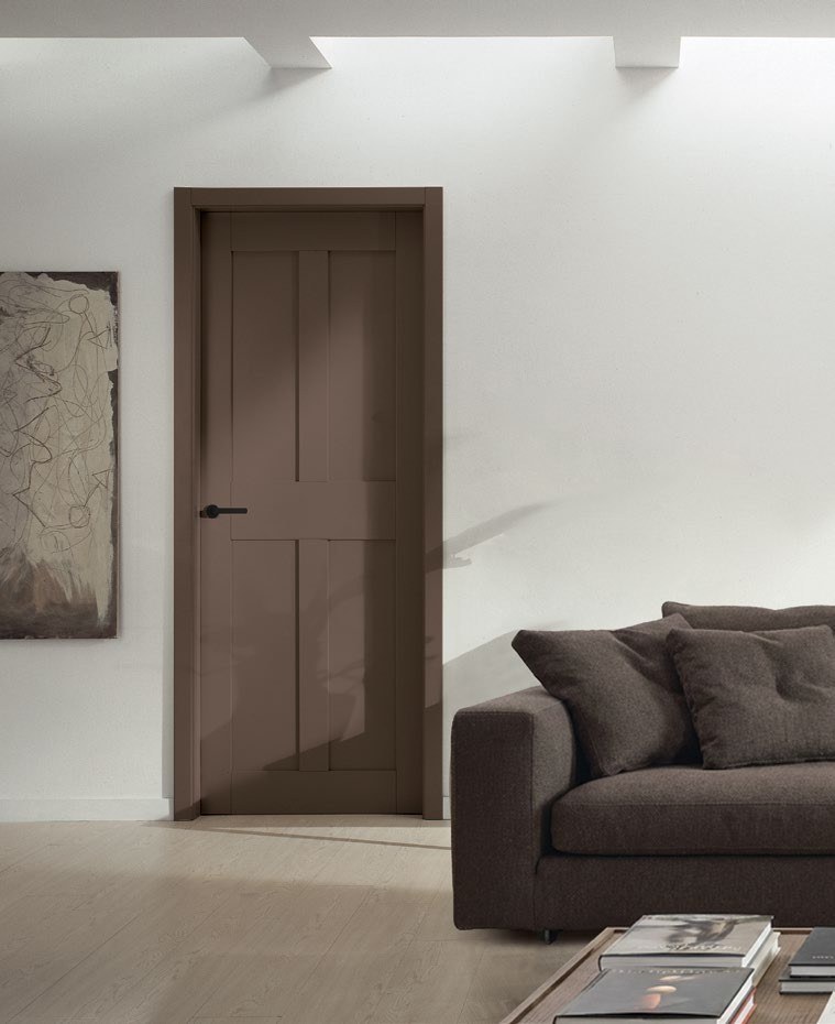 Porte intérieure dans un intérieur architectural