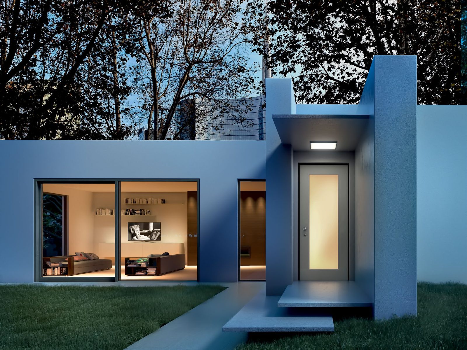 Eingang eines modernen Hauses im Abendlicht